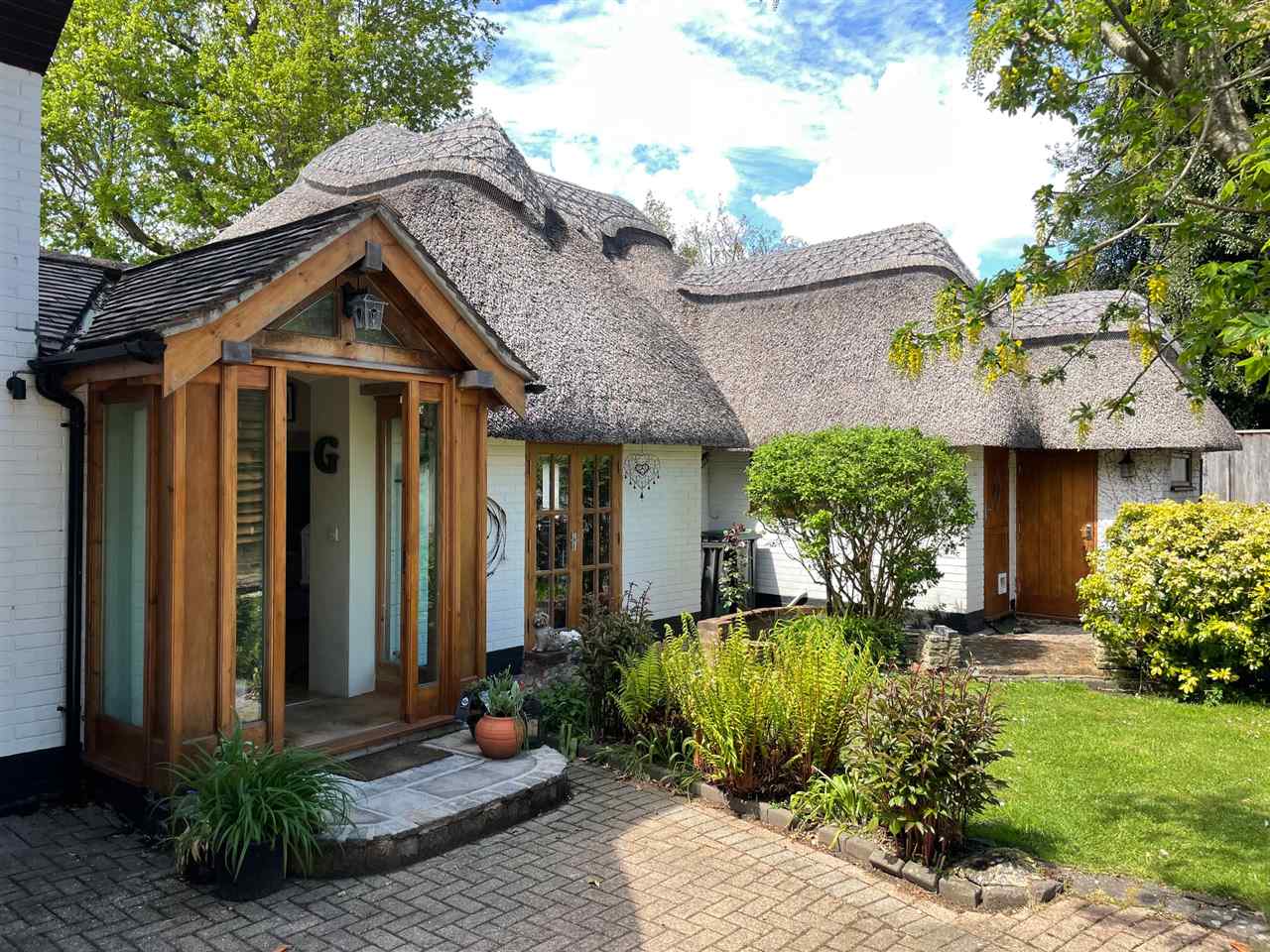 resized-2349823-Welcome to Galtons Cottage.jpg